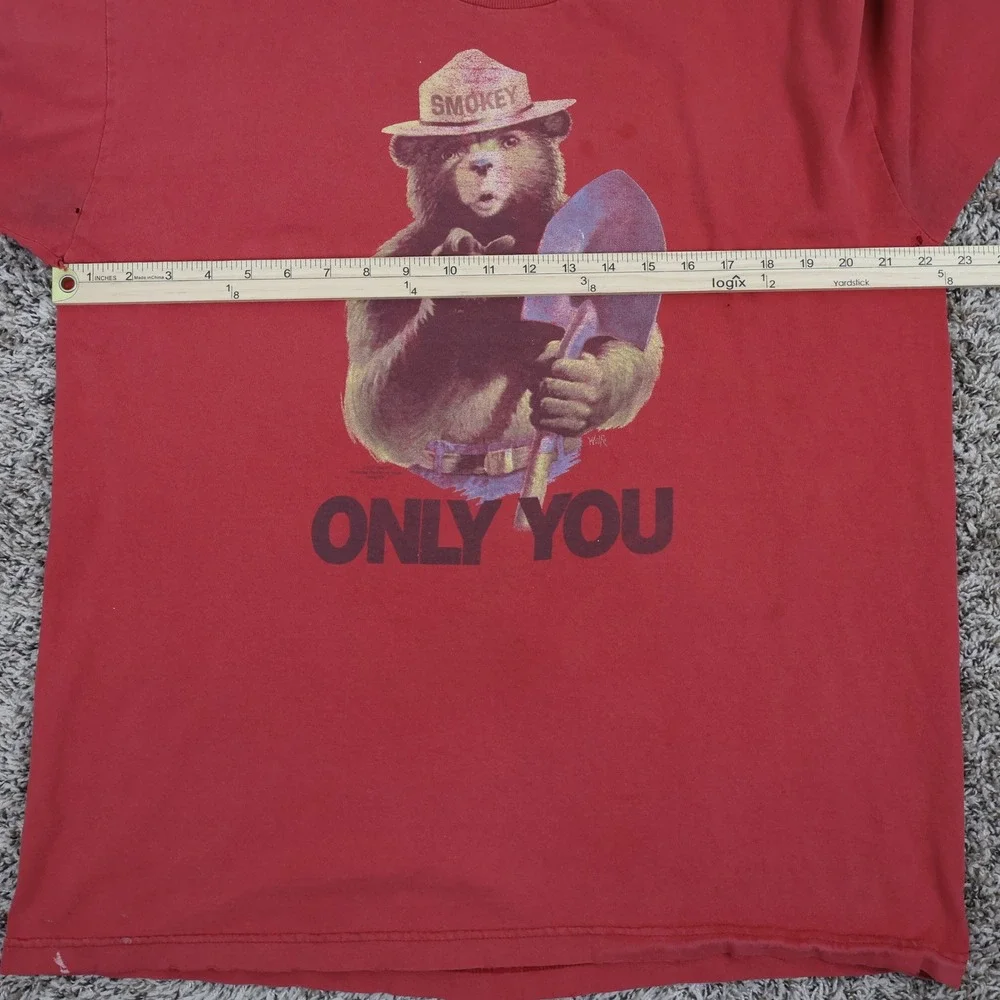 Smokey‎ Bear Only You Graphic T-Shirt XL Red Grunge Thrashed Cotton